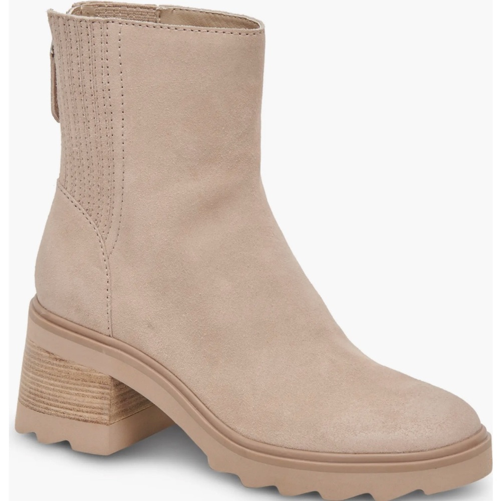 Martey H2O Waterproof Bootie
Dolce VitaWomen's Tan Ankle Boots